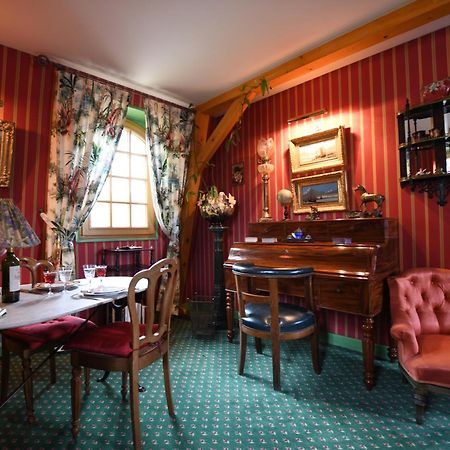 Le Val Clos, Appartement Dans Une Maison De Maitre 19E Tanlay Zewnętrze zdjęcie